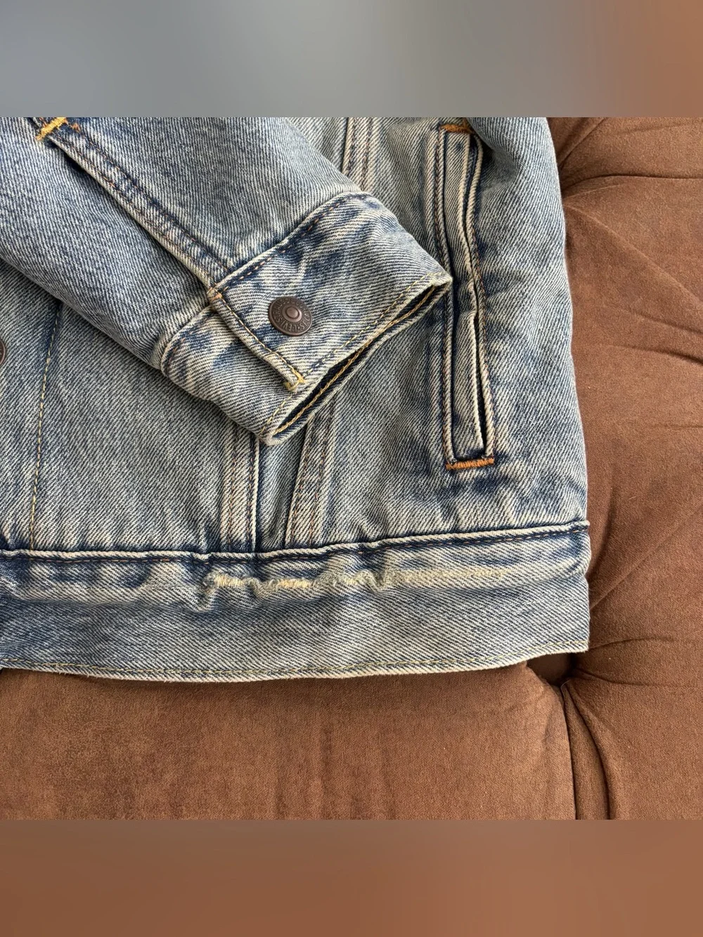 Levi's Men’s S '90s Sherpa Lined Denim Blue Trucker Jacket